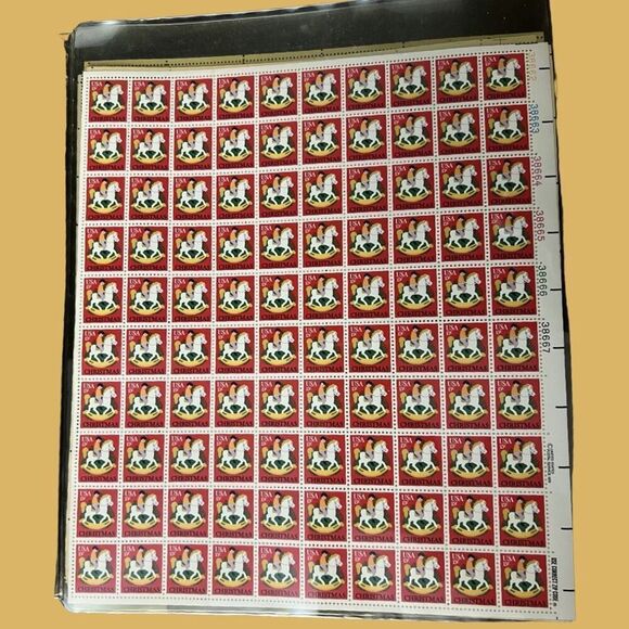 MNH 1978 Scott #1769 Hobby Horse Christmas 15 Cent Stamp Sheet of 100 Stamps - Picture 2 of 2